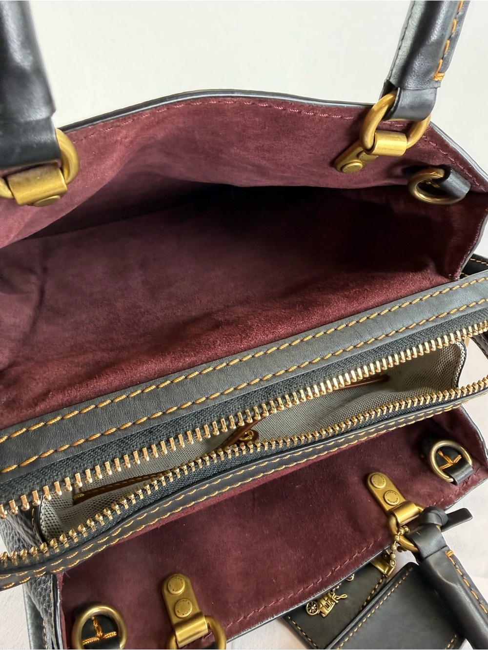 Coach 1941 Rogue Shoulder Bag 25 with Tea Rose Appliqué - Picture 6 of 15